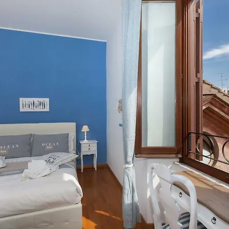 Boutique Domus Trastevere Vascellari Lägenhet *